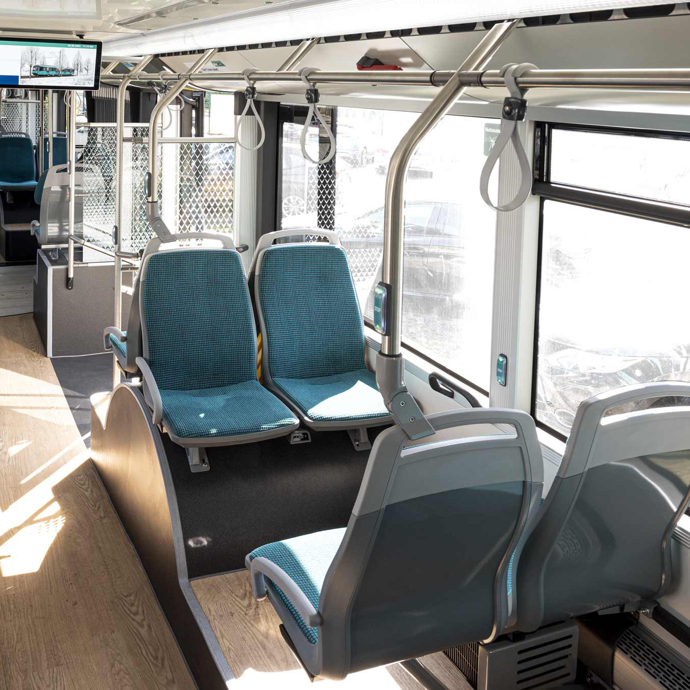 traffiQ – Vollelektrische Gelenkbusse für Frankfurt