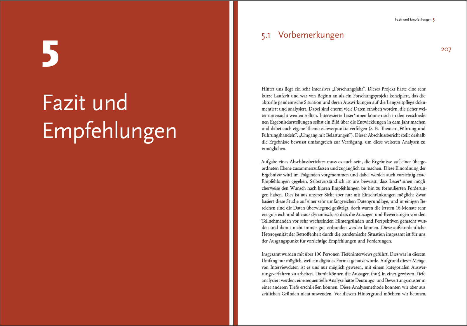 Für den Kapitelbeginn wurden Seiten vollflächig eingefärbt, sodaß im Buchschnitt feine Linien als Orientierungshilfe erkennbar waren. Kapitelbeginn