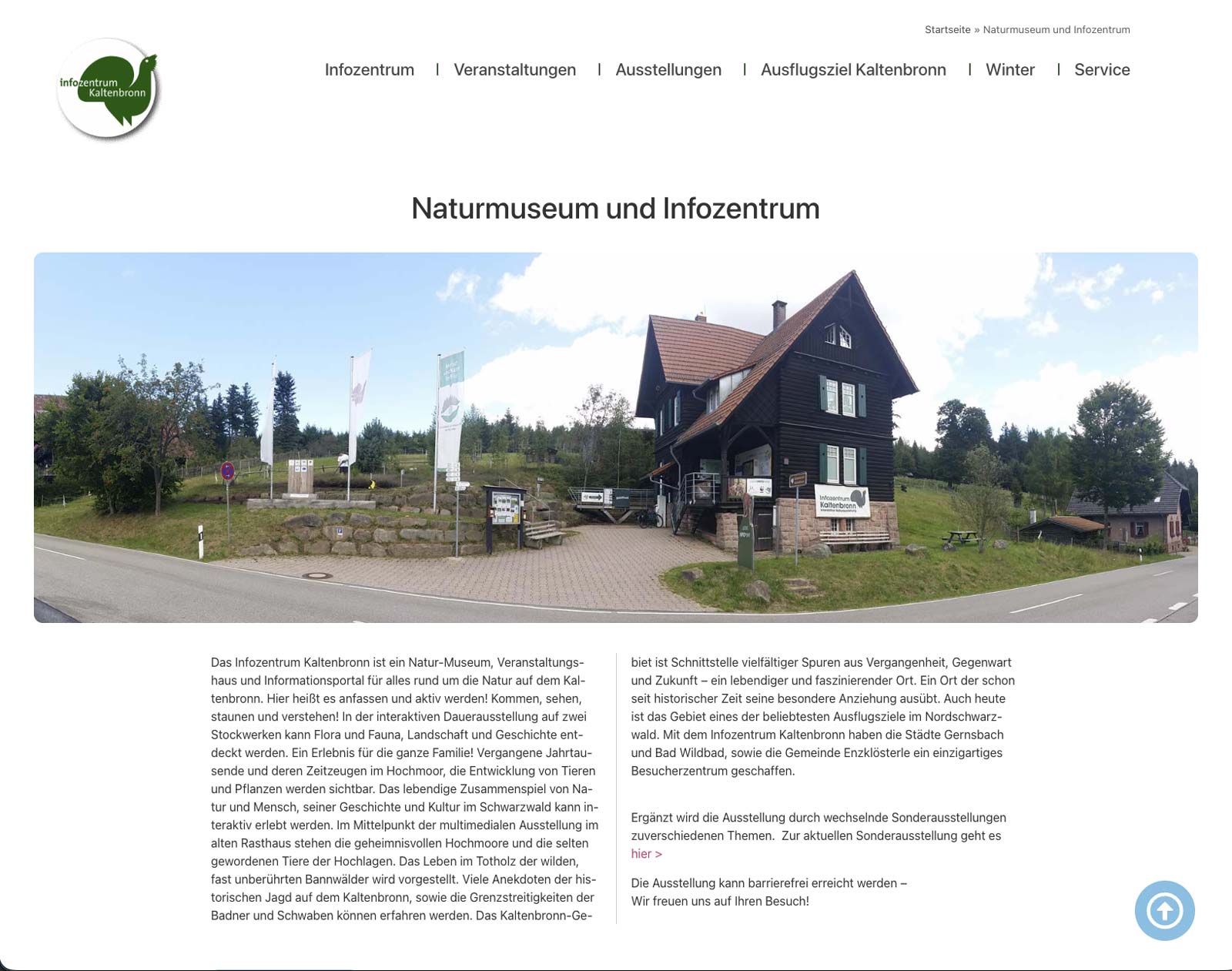 Naturmuseum Infozentrum Kaltenbronn Panoramaansicht von der Straße aus gesehen