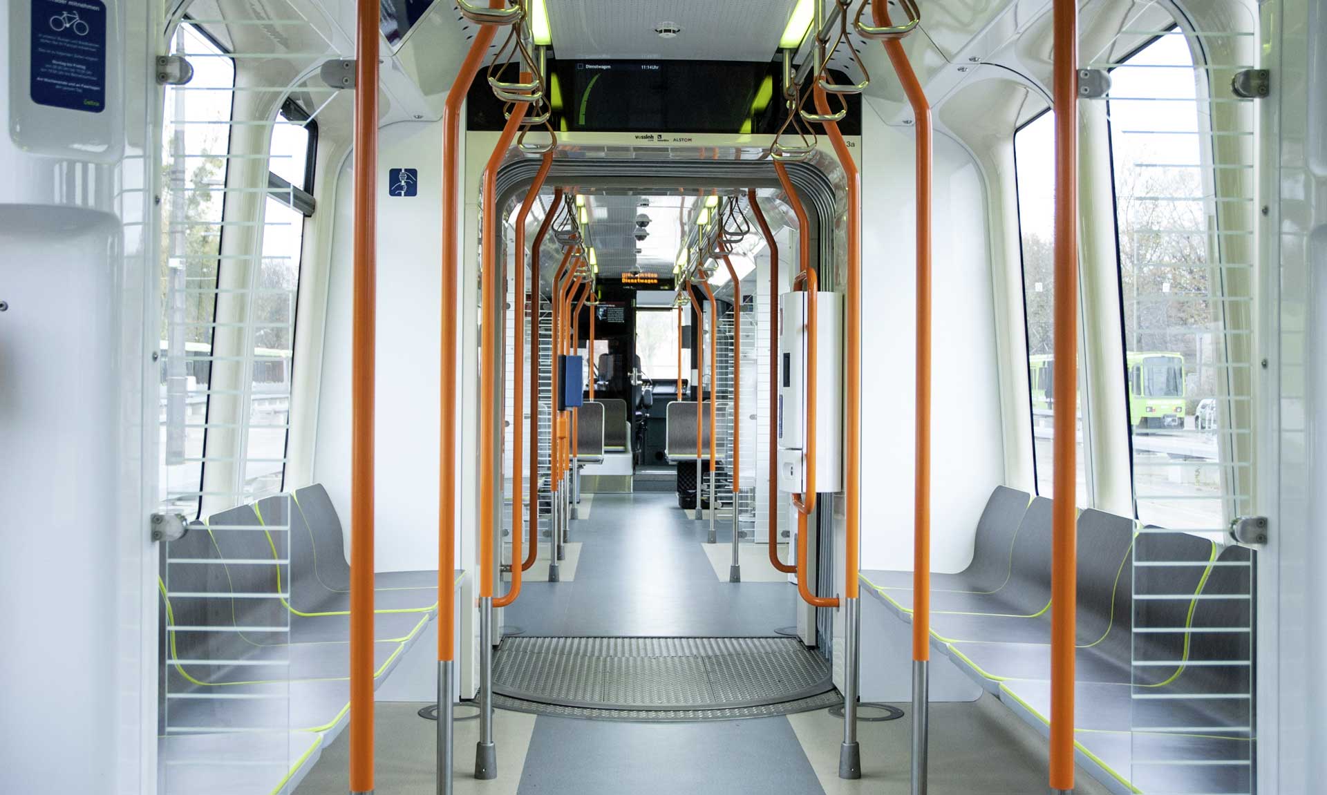 Interieur Stadtbahnwagen TW3000 / Interior light rail tram TW3000